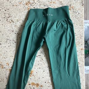 Nvgtn seamless leggings